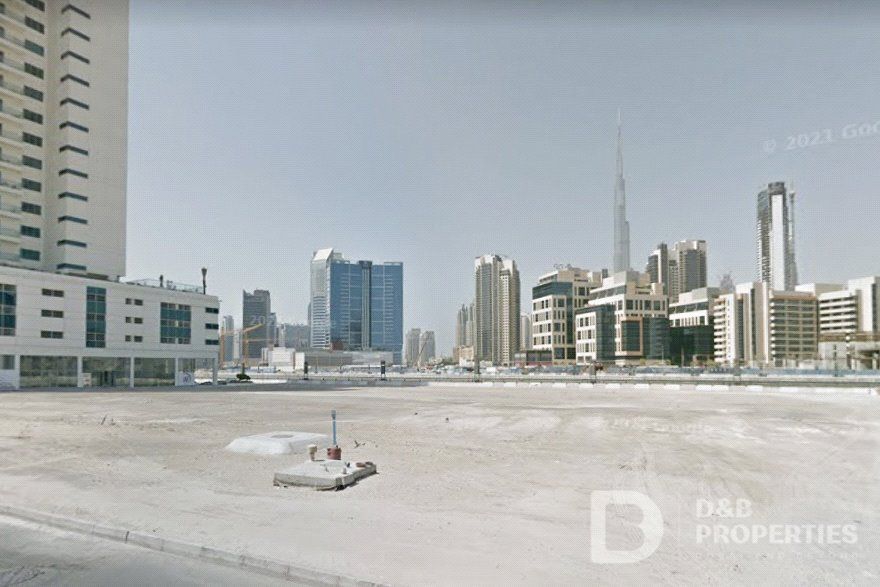Земля в Дубае, ОАЭ, 2 975 м2 - фото 1