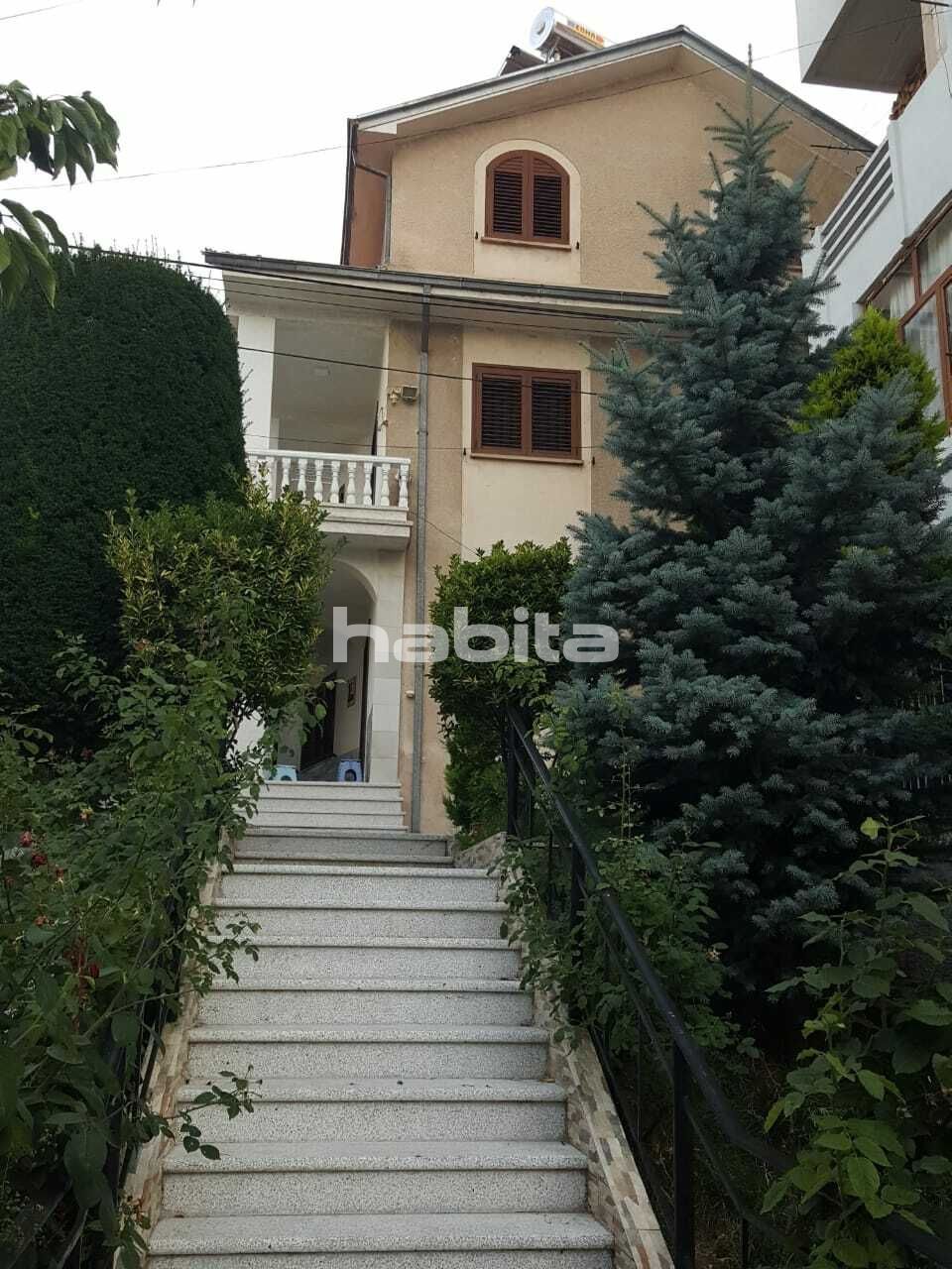 Дом Pogradec, Албания, 330 м2 - фото 1