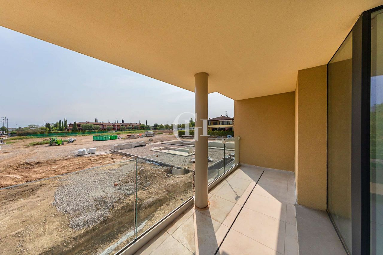 Апартаменты у озера Гарда, Италия, 110 м² - фото 9