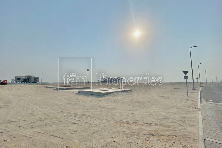 Земля в Дубае, ОАЭ, 1 509 м2 - фото 1