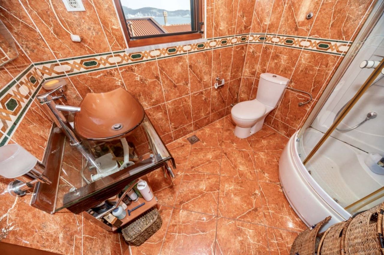 Квартира в Баре, Черногория, 164 м² - фото 16