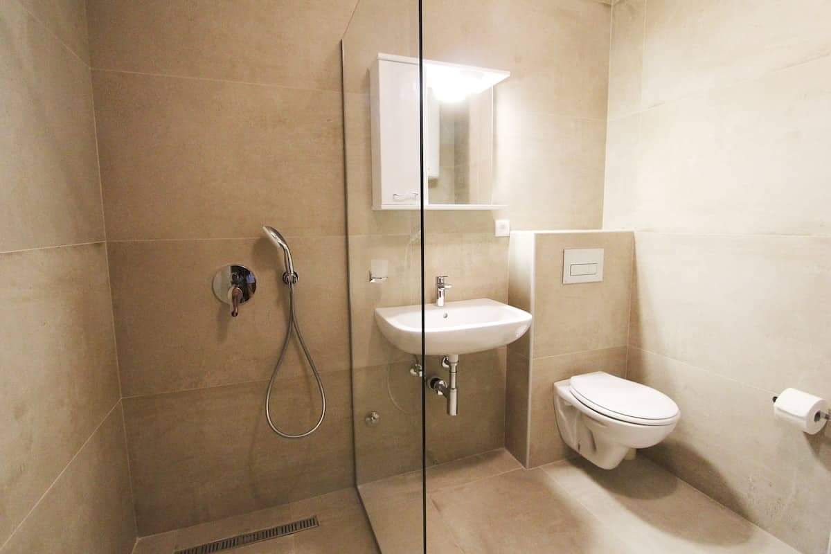 Коммерческая недвижимость в Будве, Черногория, 39 м² - фото 10