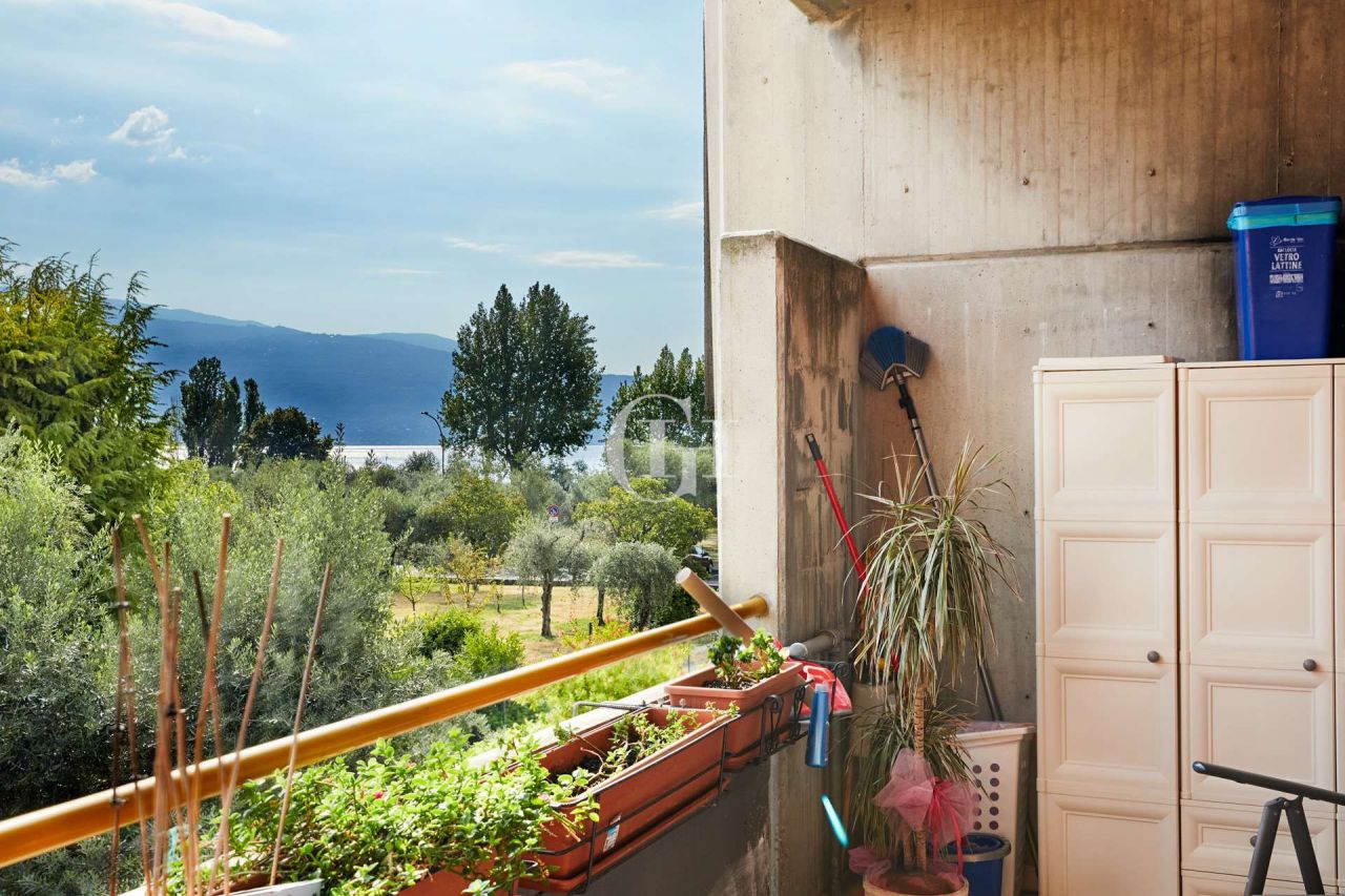 Апартаменты у озера Гарда, Италия, 125 м² - фото 10