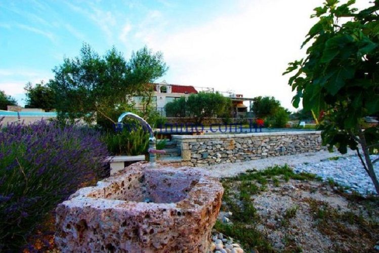 Дом на острове Брач, Хорватия, 189 м² - фото 15