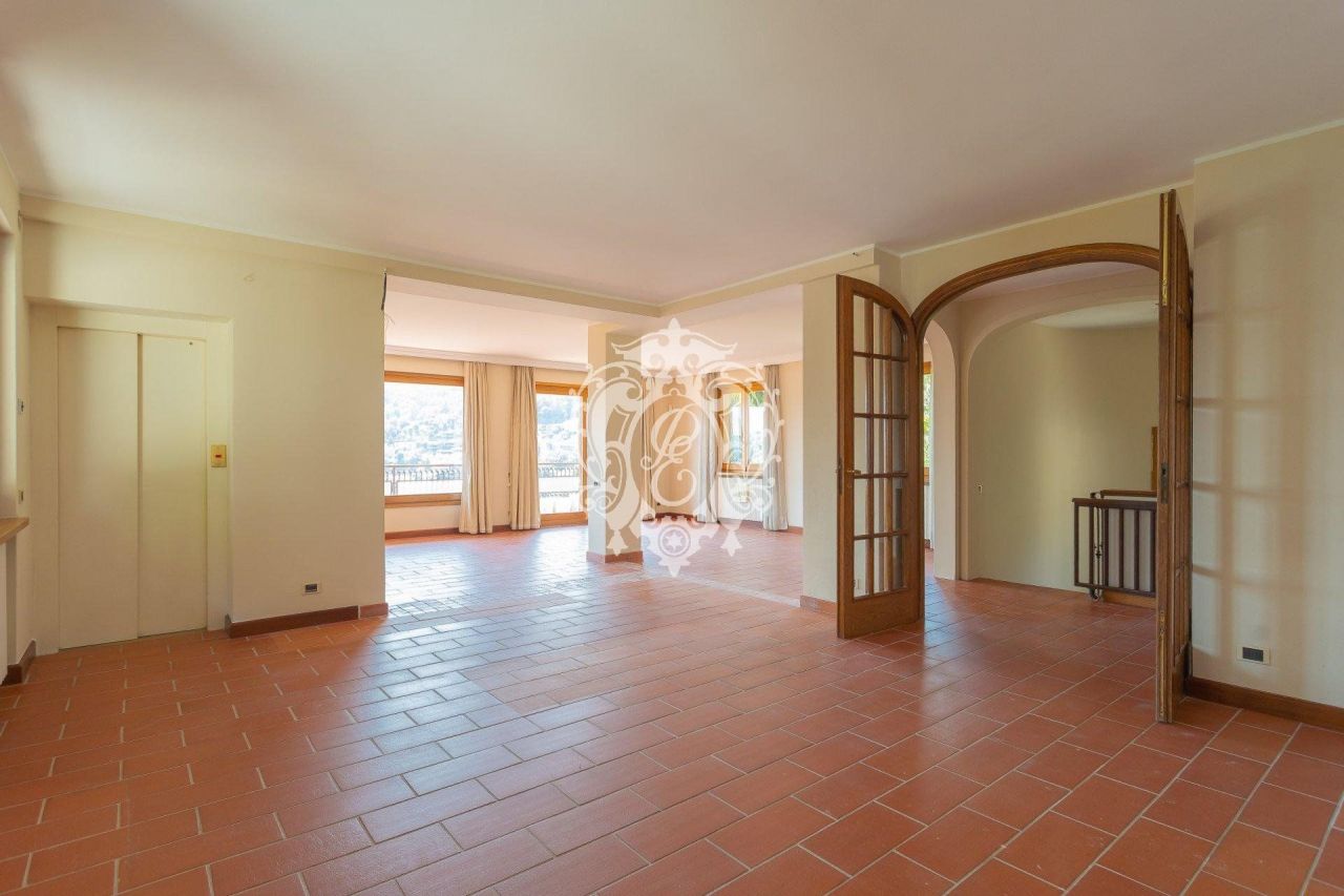 Вилла в Комо, Италия, 540 м² - фото 8