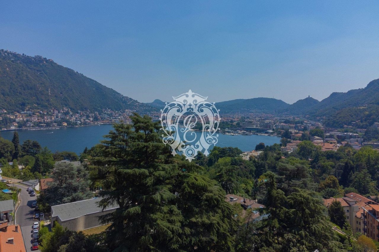 Вилла в Комо, Италия, 540 м² - фото 12