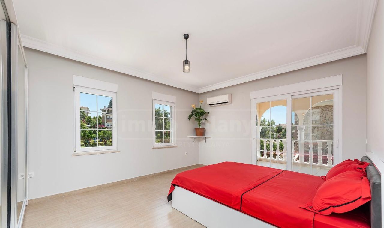 Вилла в Алании, Турция, 275 м² - фото 13