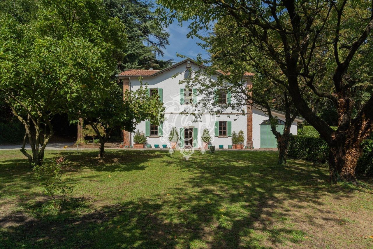 Вилла в Комо, Италия, 890 м² - фото 12