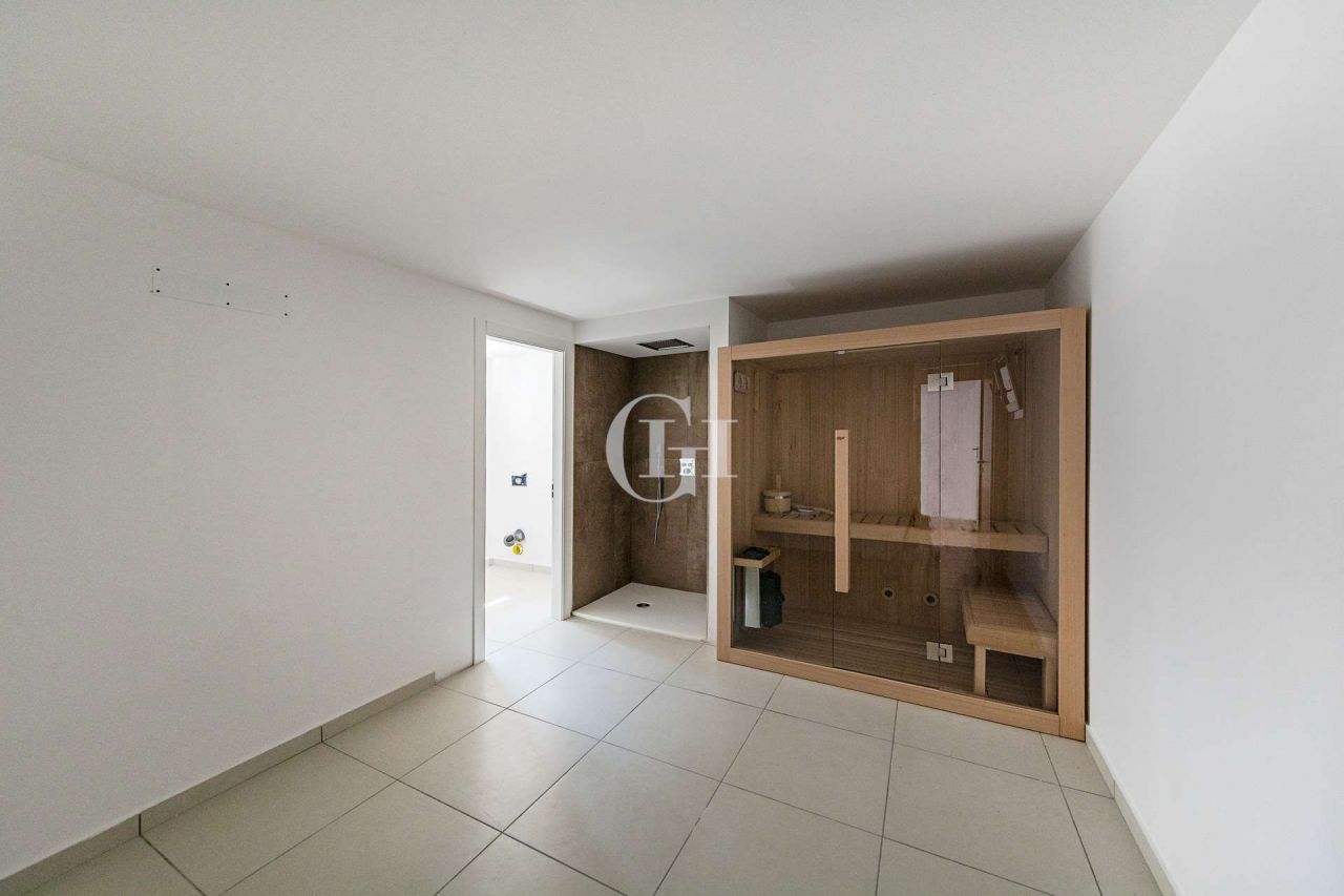 Вилла у озера Гарда, Италия, 231.31 м² - фото 9