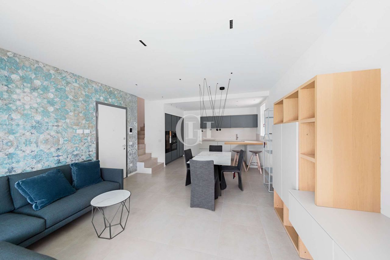 Вилла у озера Гарда, Италия, 213.46 м² - фото 4