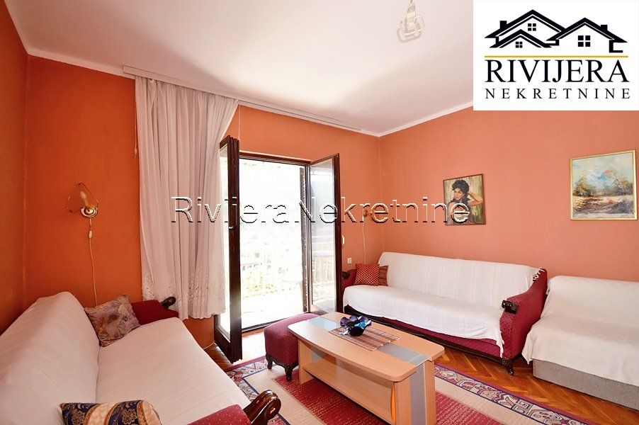 Квартира в Херцег-Нови, Черногория, 44 м² - фото 2