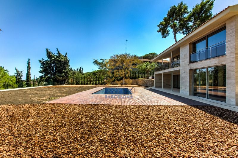 Дом на Коста-дель-Маресме, Испания, 454 м² - фото 5