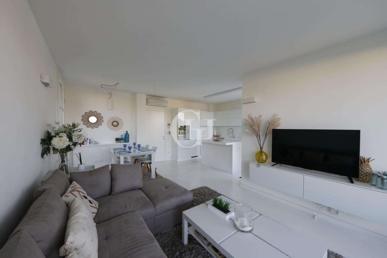 Вилла у озера Гарда, Италия, 195 м² - фото 7