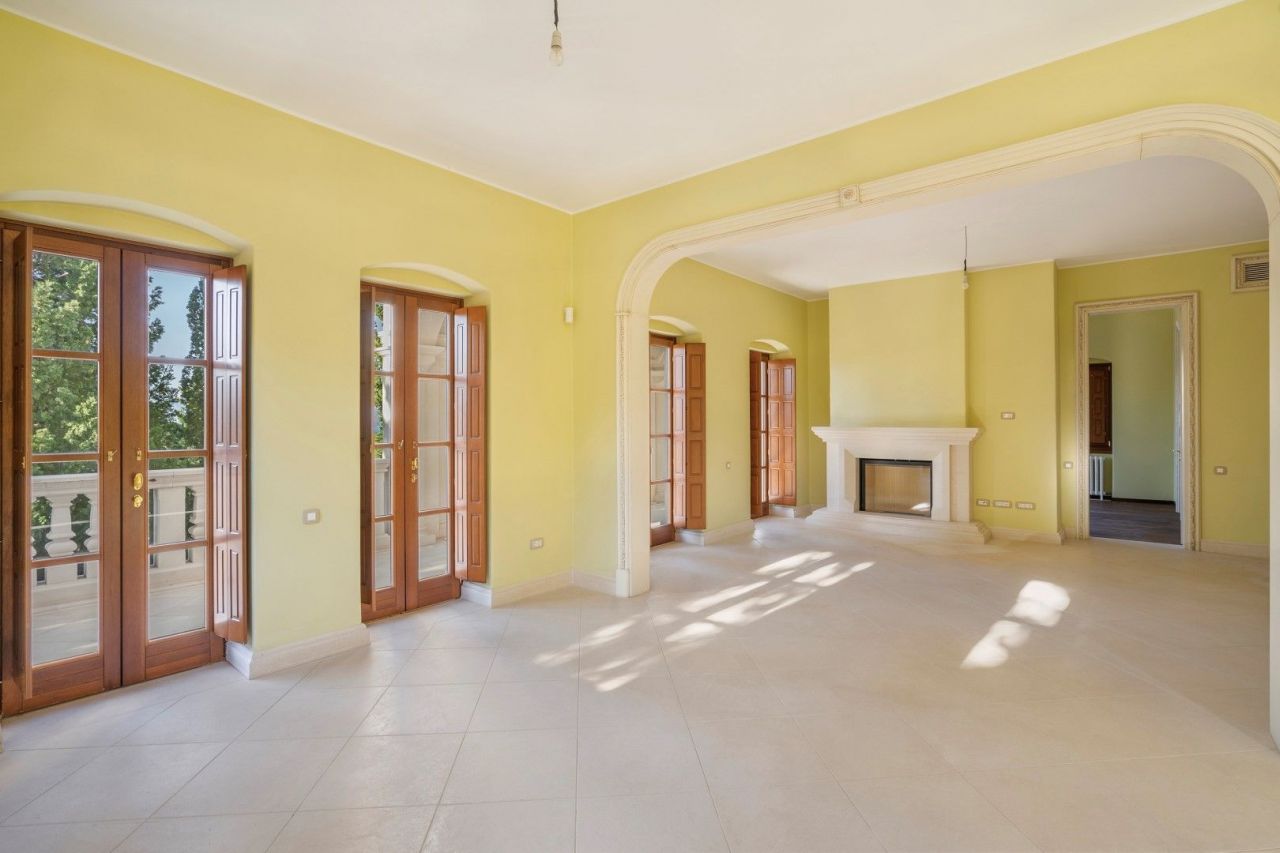 Вилла в Будве, Черногория, 470 м² - фото 12