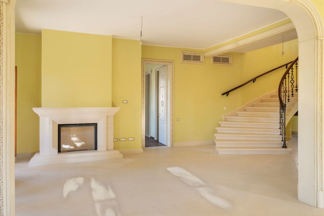 Вилла в Будве, Черногория, 470 м² - фото 13