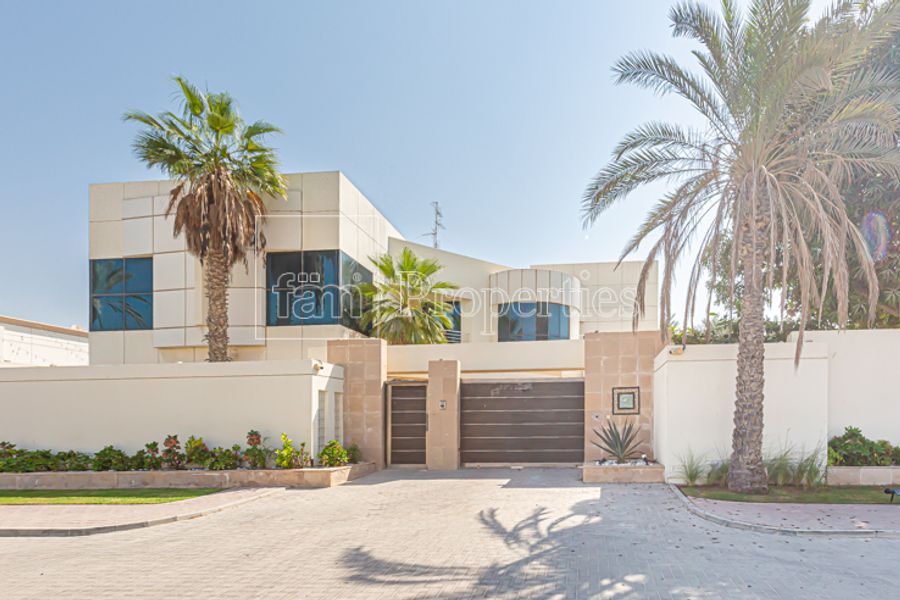 Дом в Дубае, ОАЭ, 1 444 м2 - фото 1