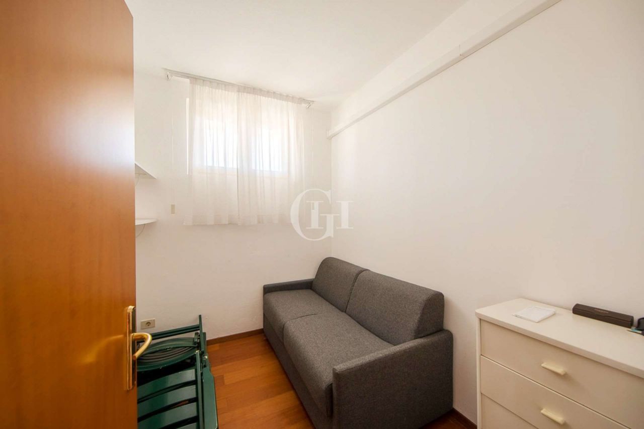 Апартаменты у озера Гарда, Италия, 90 м² - фото 11