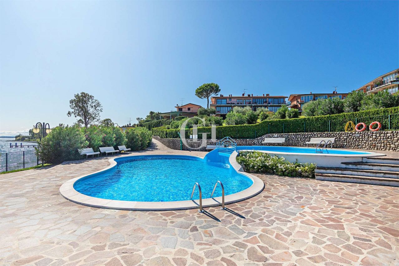 Апартаменты у озера Гарда, Италия, 90 м² - фото 15