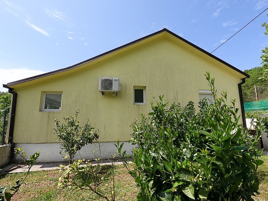 Дом в Сутоморе, Черногория, 71 м2 - фото 1