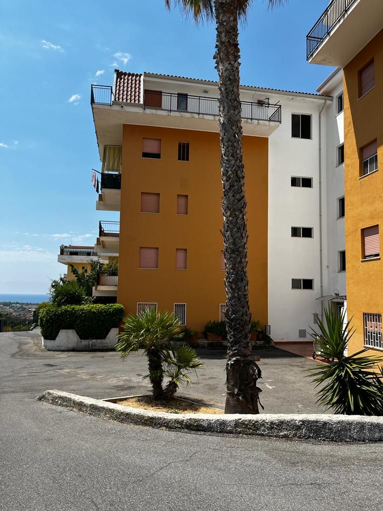 Квартира в Скалее, Италия, 70 м2 - фото 1