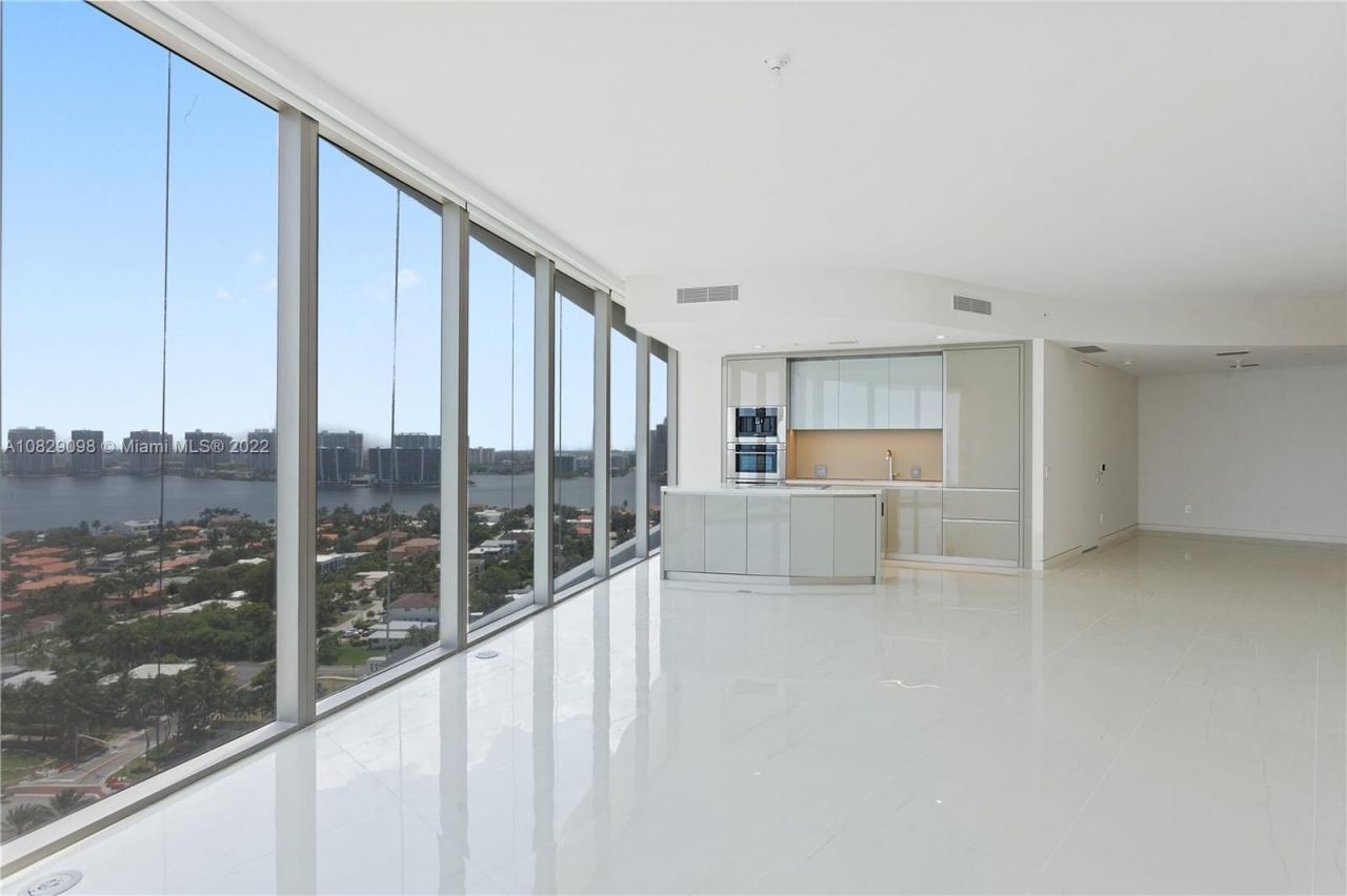 Квартира в Майами, США, 145 м² - фото 13