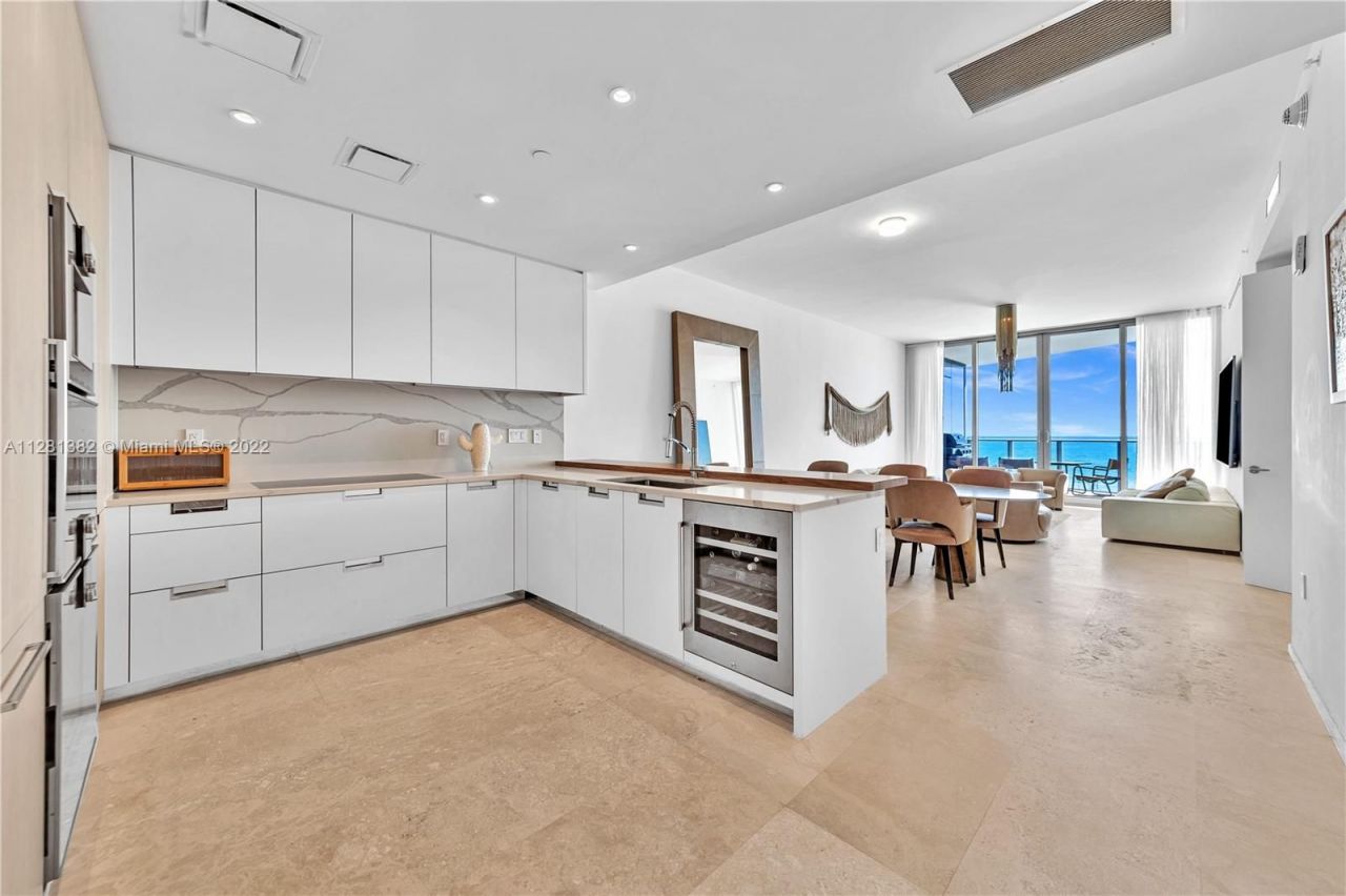 Квартира в Майами, США, 140 м² - фото 17