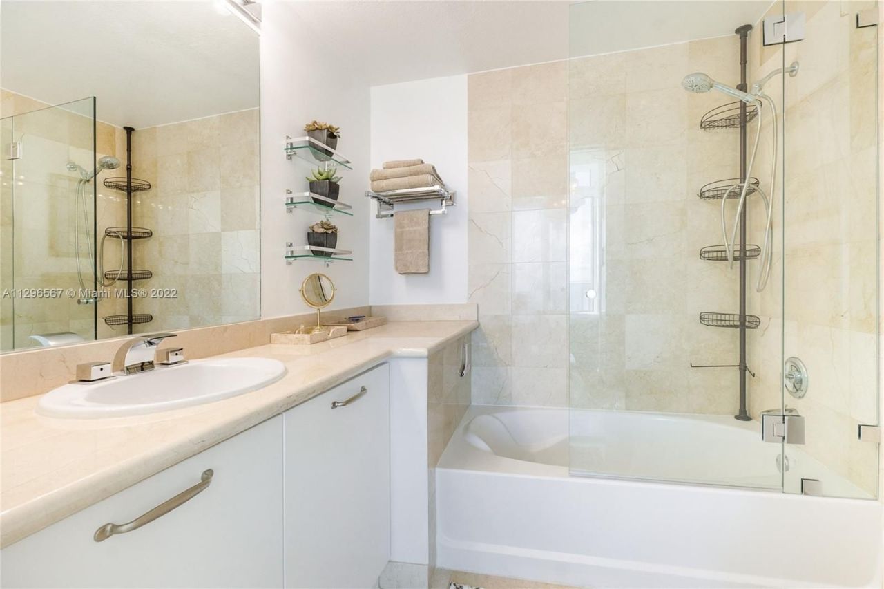 Квартира в Майами, США, 60 м² - фото 5