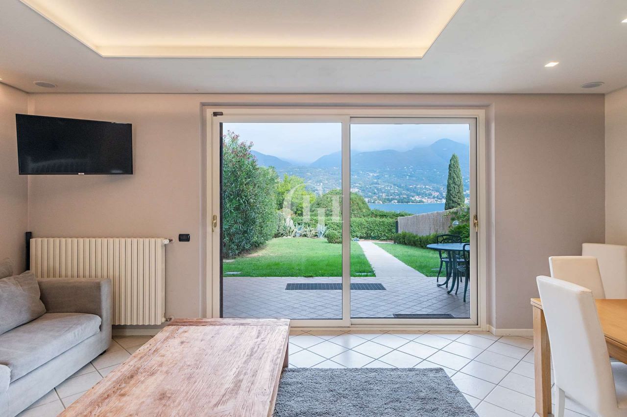 Вилла у озера Гарда, Италия, 223 м² - фото 10