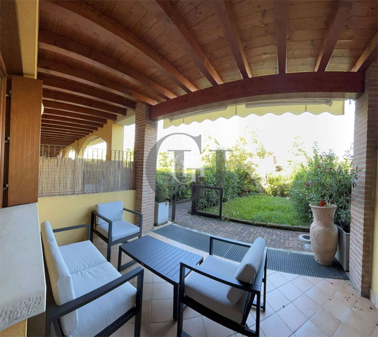 Апартаменты у озера Гарда, Италия, 70 м² - фото 3