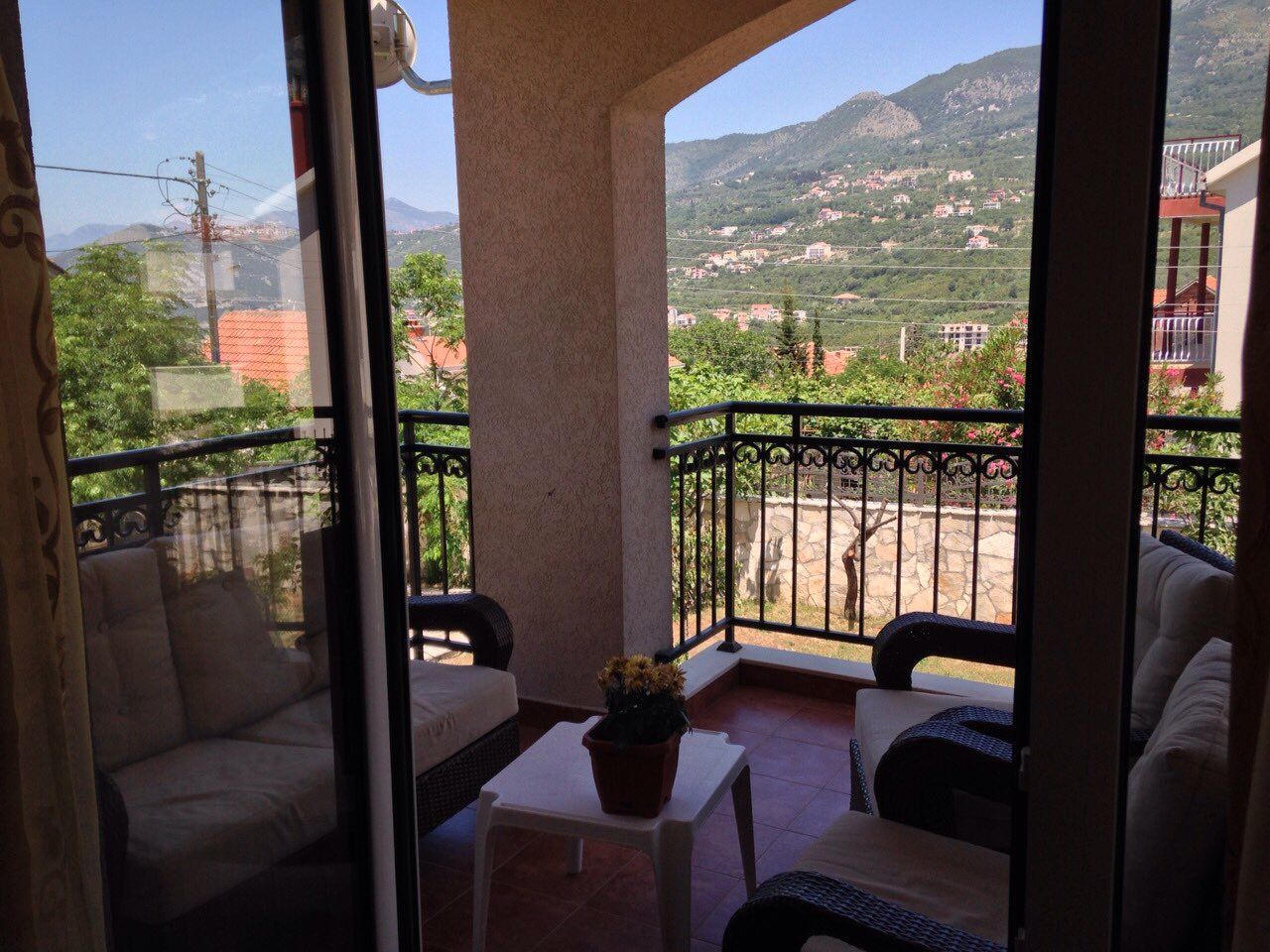 Коттедж в Добра Воде, Черногория, 273 м² - фото 3