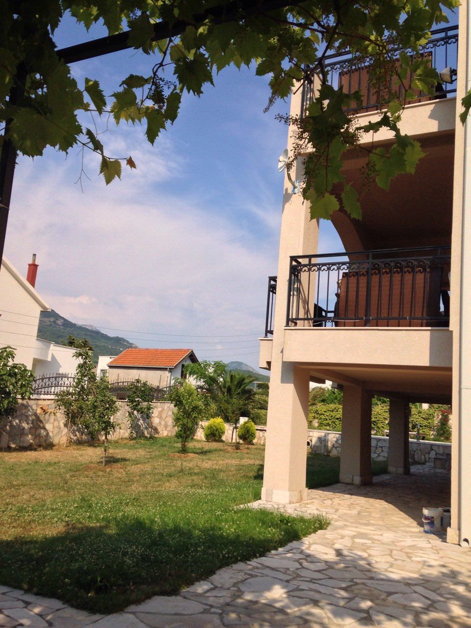 Коттедж в Добра Воде, Черногория, 273 м² - фото 4