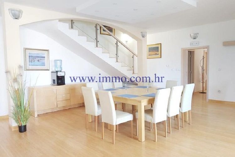 Вилла в Сутиване, Хорватия, 315 м² - фото 6