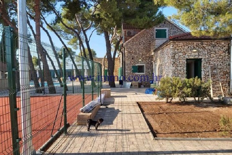 Вилла в Сутиване, Хорватия, 315 м² - фото 13