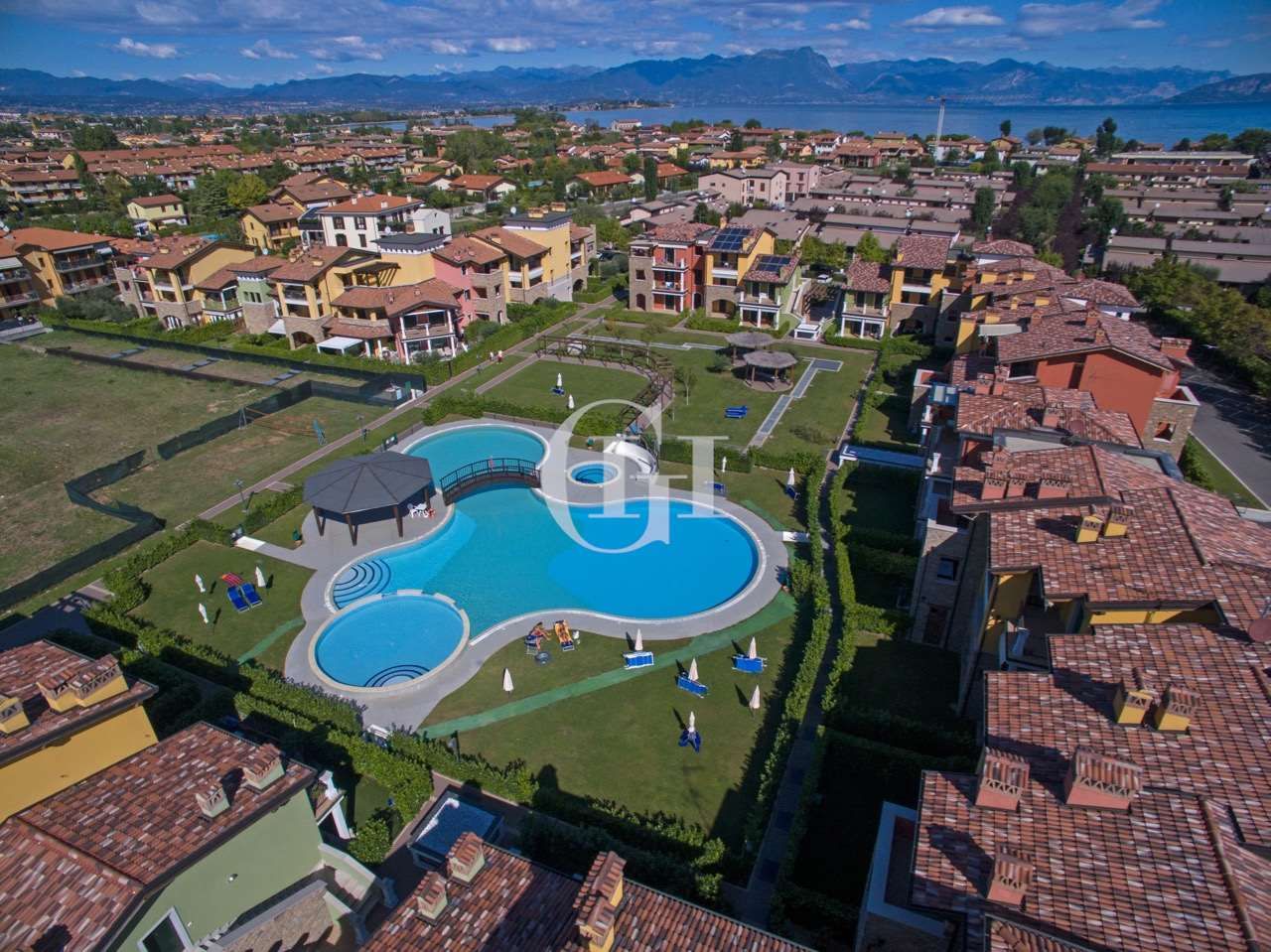 Апартаменты у озера Гарда, Италия, 60 м2 - фото 1