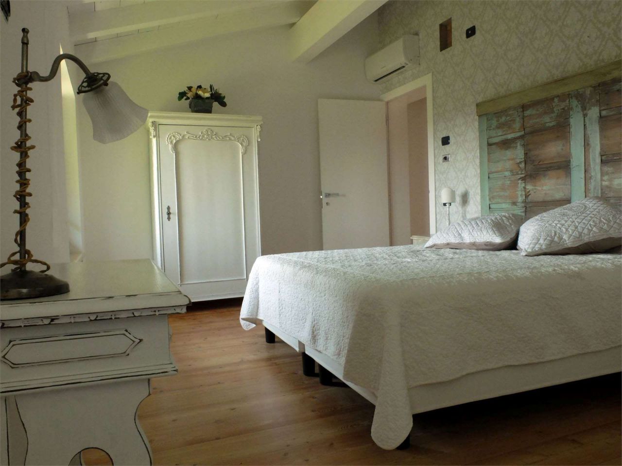 Вилла у озера Гарда, Италия, 520 м² - фото 14