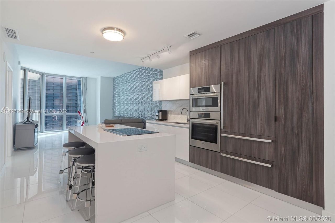 Квартира в Майами, США, 110 м² - фото 16