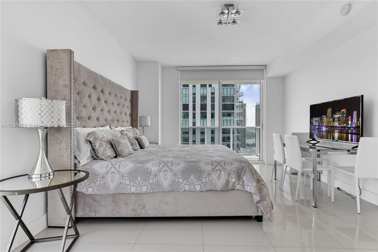 Квартира в Майами, США, 150 м² - фото 14