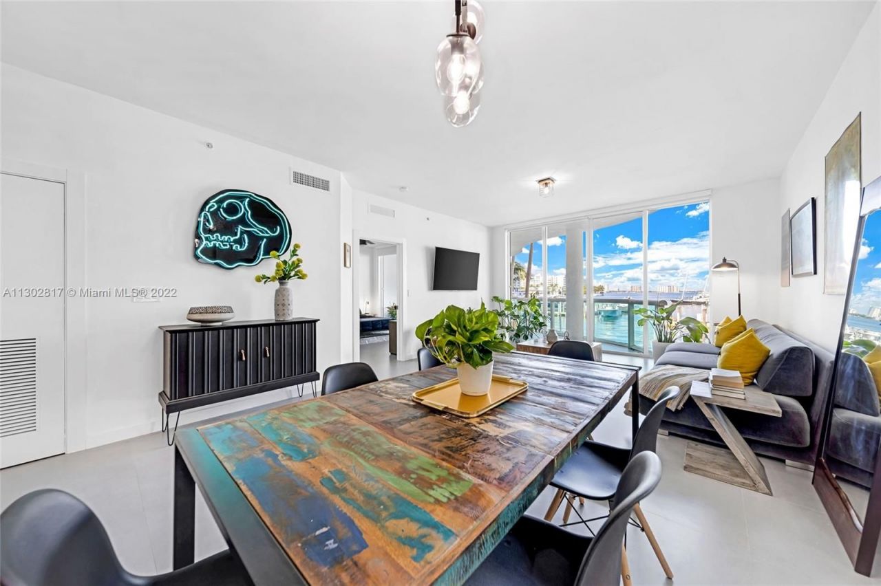 Таунхаус в Майами, США, 120 м² - фото 14