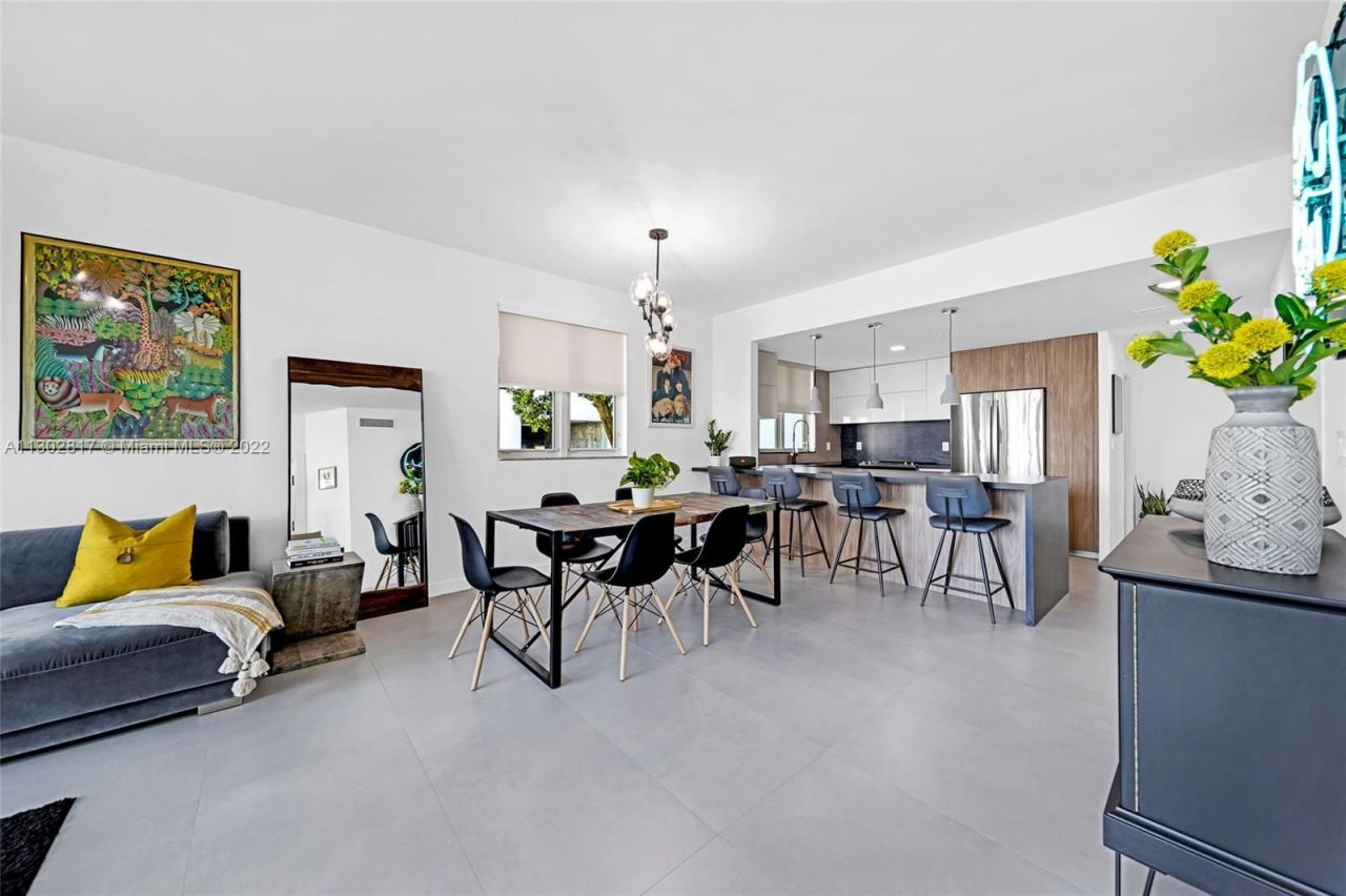 Таунхаус в Майами, США, 120 м² - фото 15