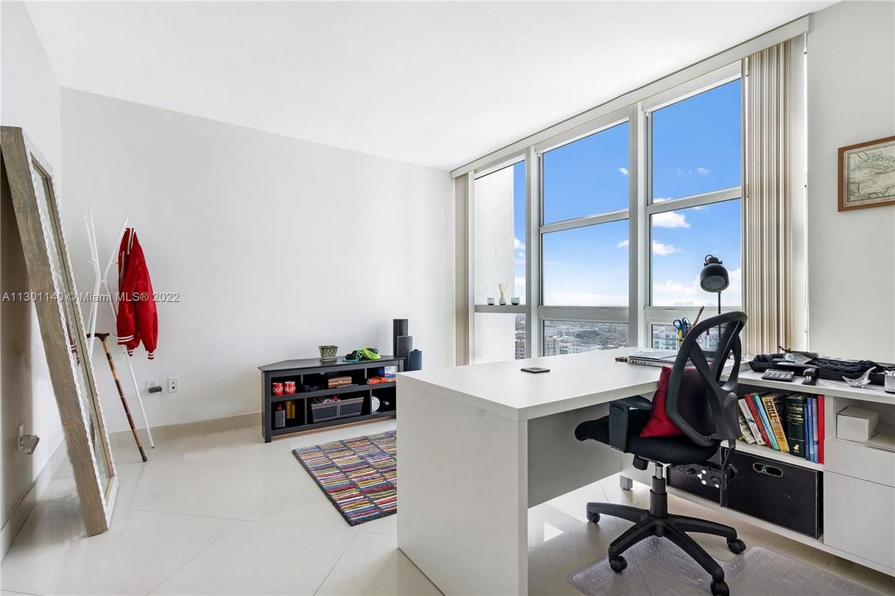 Квартира в Майами, США, 130 м² - фото 7