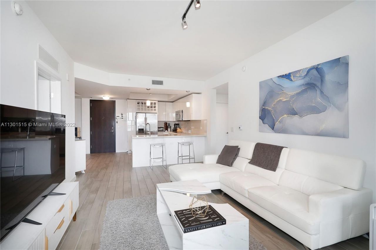 Квартира в Майами, США, 100 м² - фото 13