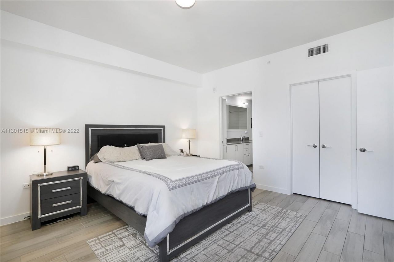 Квартира в Майами, США, 100 м² - фото 9