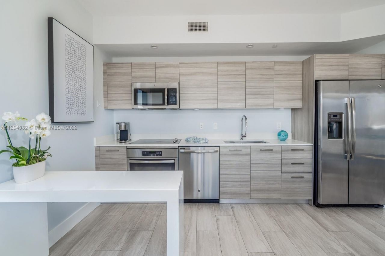 Квартира в Майами, США, 90 м² - фото 3