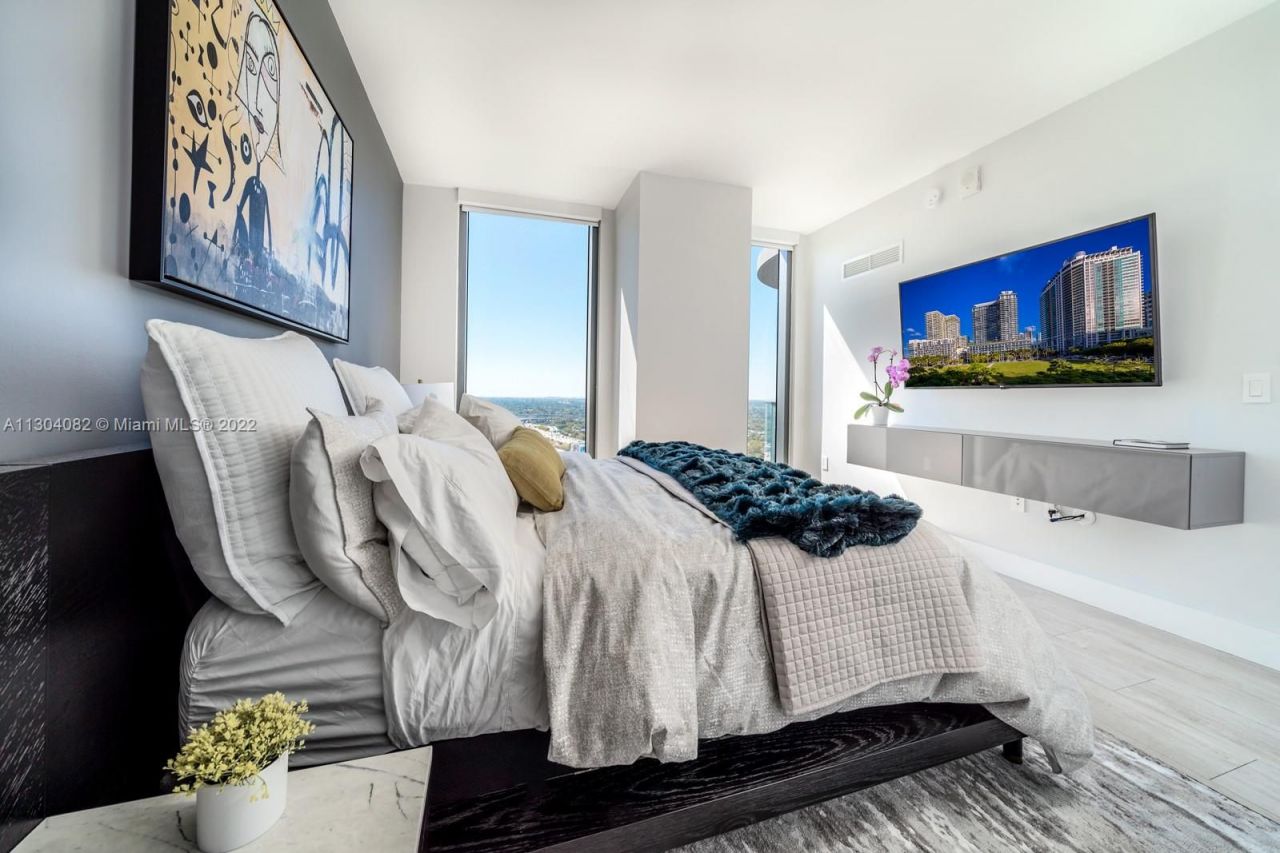 Квартира в Майами, США, 90 м² - фото 2