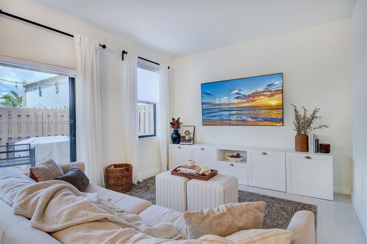 Таунхаус в Майами, США, 140 м² - фото 11