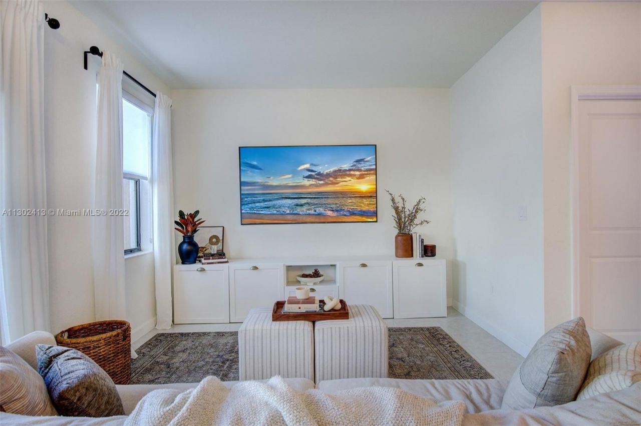 Таунхаус в Майами, США, 140 м² - фото 12