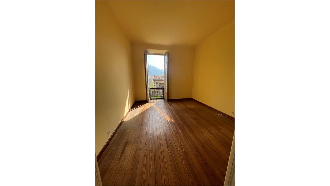 Апартаменты у озера Комо, Италия, 161 м² - фото 11