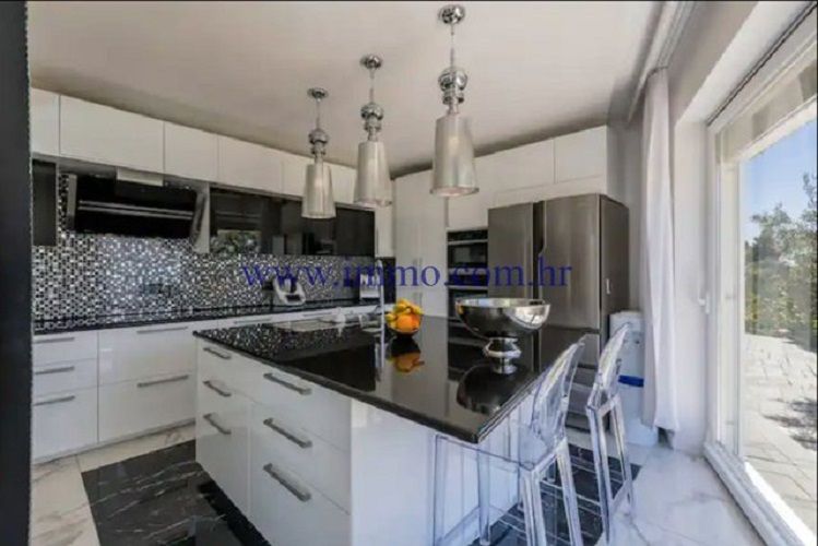 Вилла в Сплите, Хорватия, 550 м² - фото 4