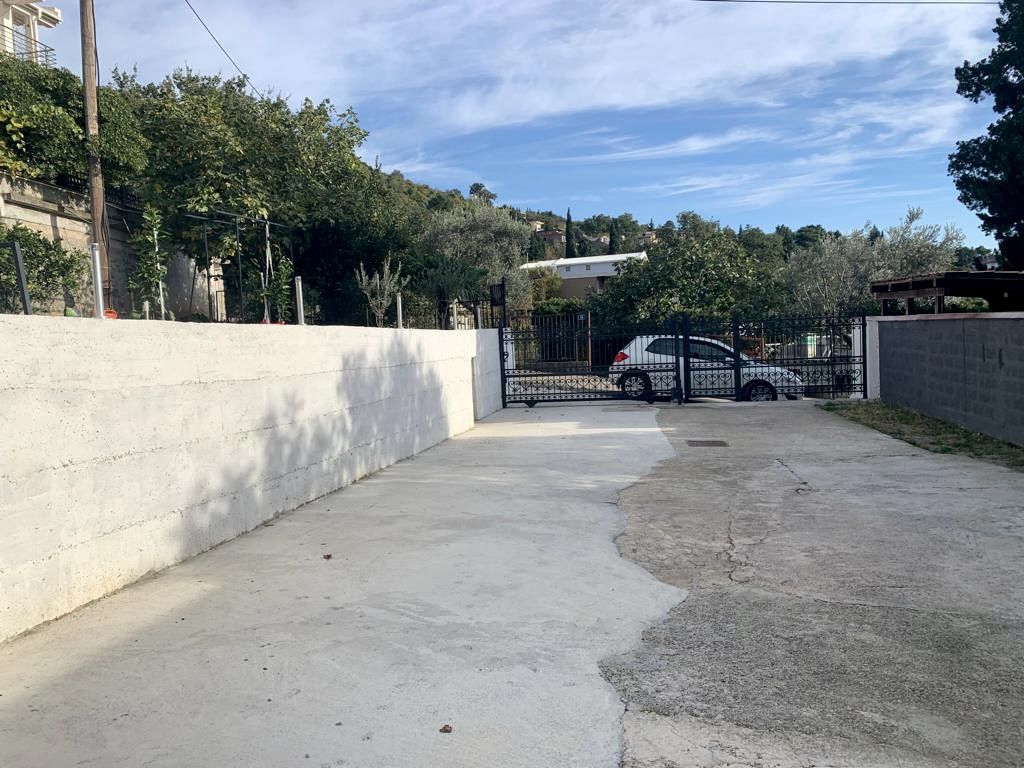 Отель, гостиница в Сутоморе, Черногория, 400 м² - фото 8