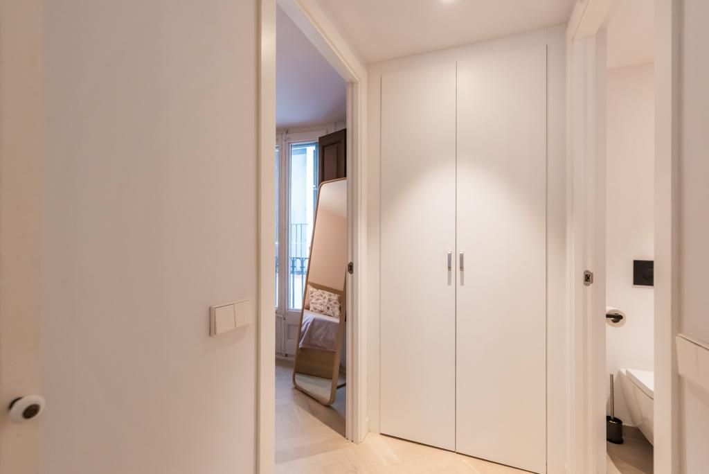 Апартаменты в Барселоне, Испания, 110 м² - фото 11